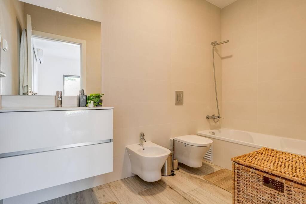 Happiness Apartment - 2Bedroom Apt In Aljezur Kültér fotó