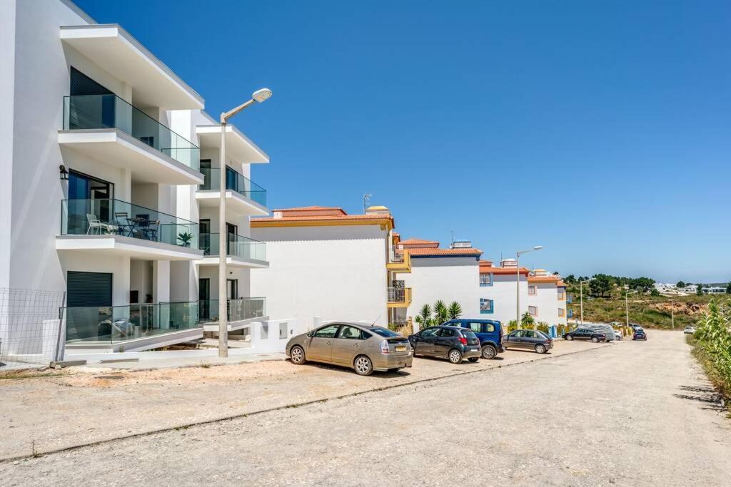 Happiness Apartment - 2Bedroom Apt In Aljezur Kültér fotó